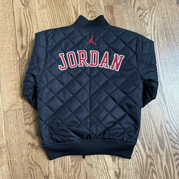 Kids Jordan Black Quilted Jacket Size Medium 10/12 - Picture 7 of 7